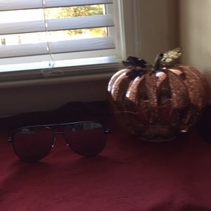 Quay Australia x Desi Perkins High Key